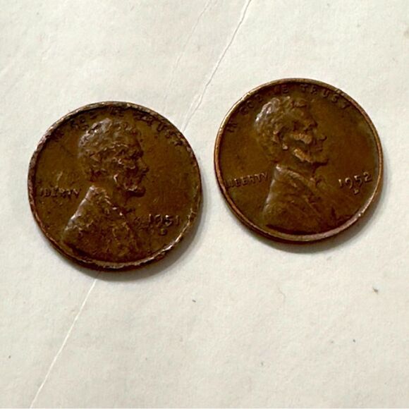 1951D & 1952D Wheat Penny Rare Coins - Picture 1 of 11